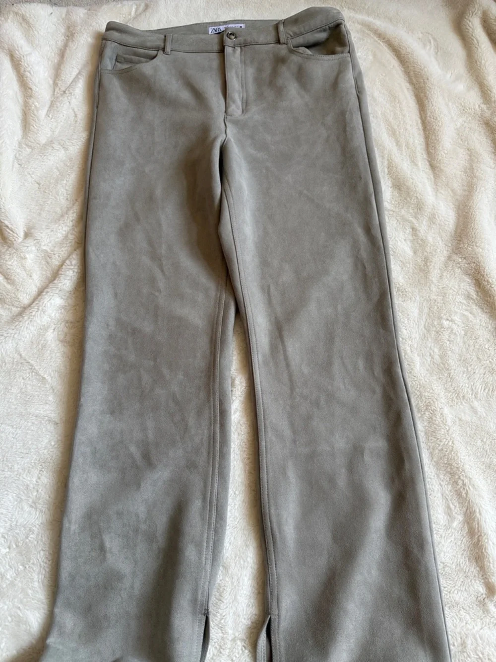Denim/Jean/Pant Bundle - White, Blue, Denim, Taupe - Picture 3 of 16